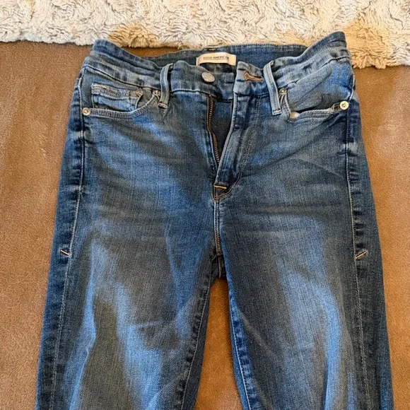 Good American Distressed Dark Blue Skinny Jeans - Picture 2 of 6